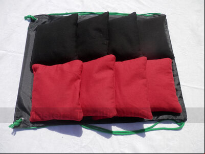 Set of 8 Cornbag Bean Bags for Cornboard / Cornhole in 2 colours [Red and Black]