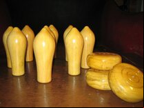 Set of Boxwood skittle Pins & Cheeses - Northamptonshire style